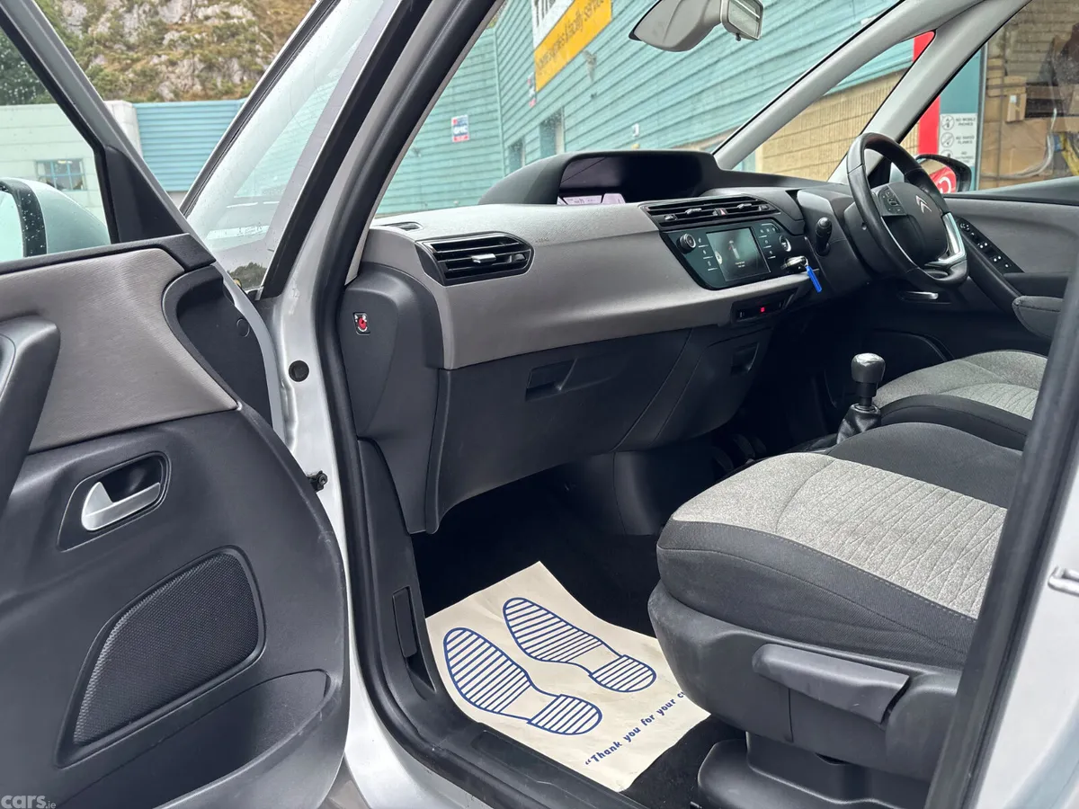 Citroen C4 Hatchback, Diesel, 2015, Silver