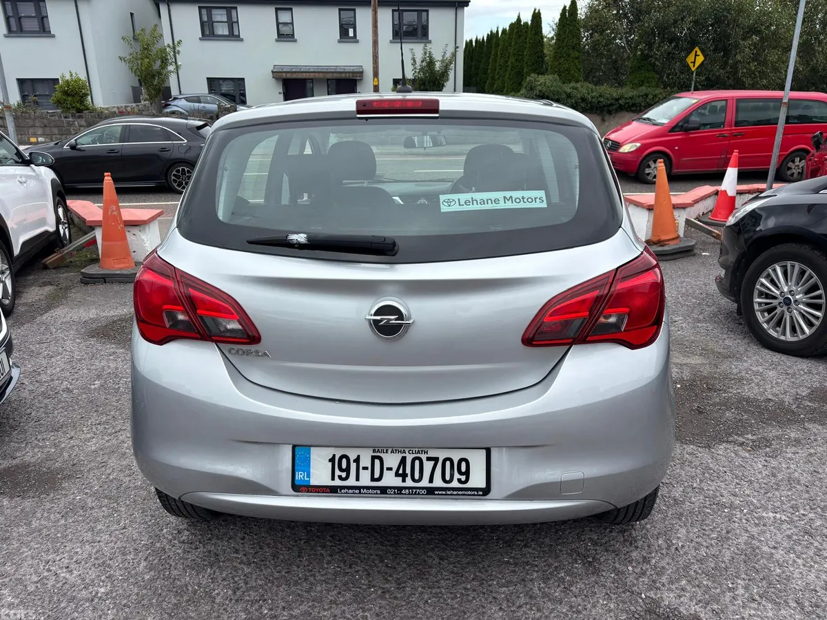 Opel Corsa Hatchback, Petrol, 2019, Grey