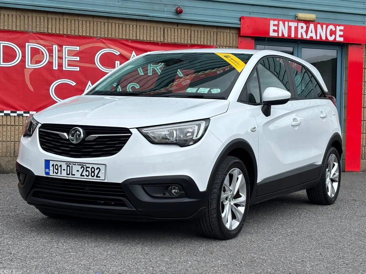 Vauxhall Crossland X Hatchback, Petrol, 2019, White