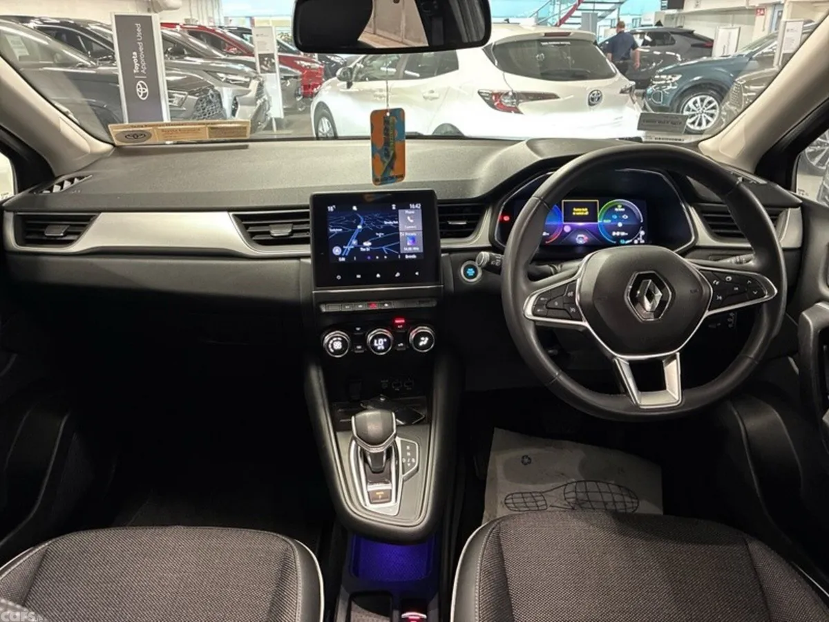 Renault Captur Hatchback, Petrol Plug-in Hybrid, 2021, Grey