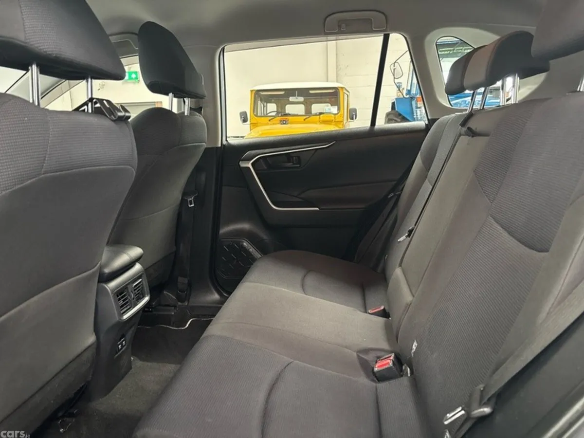 Toyota RAV4 SUV, Petrol Hybrid, 2019, Grey