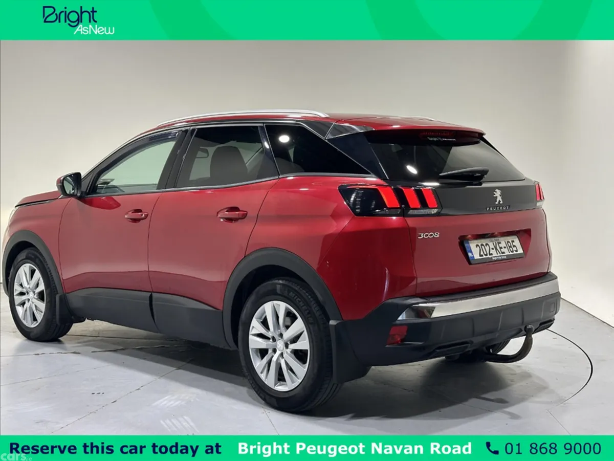 Peugeot 3008 MPV, Diesel, 2020, Red