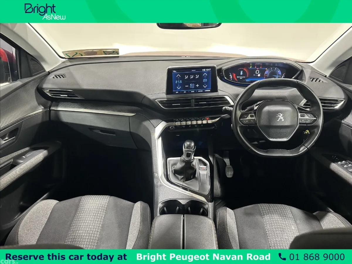 Peugeot 3008 MPV, Diesel, 2020, Red