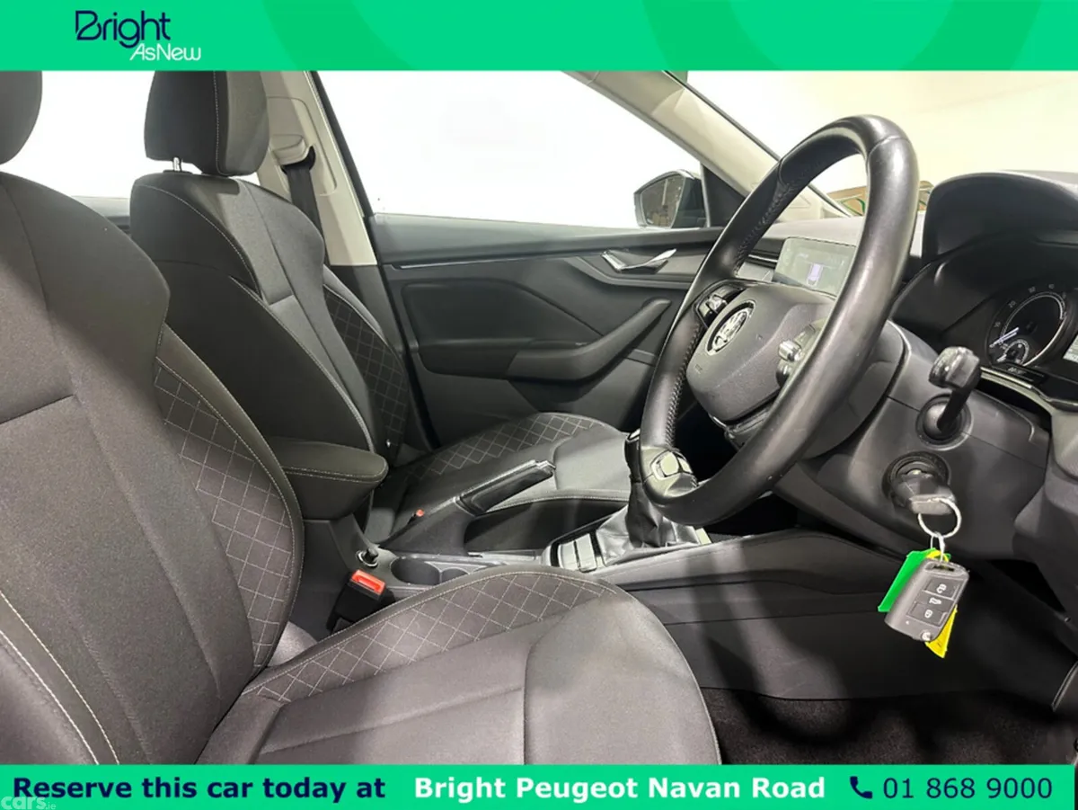 Skoda Kamiq Hatchback, Petrol, 2021, Black