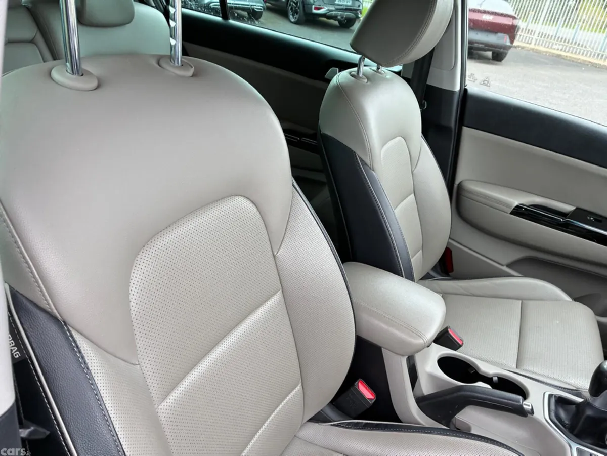Kia Sportage MPV, Diesel, 2019, Black