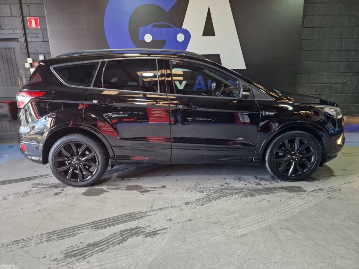 Ford Kuga SUV, Diesel, 2018, Black