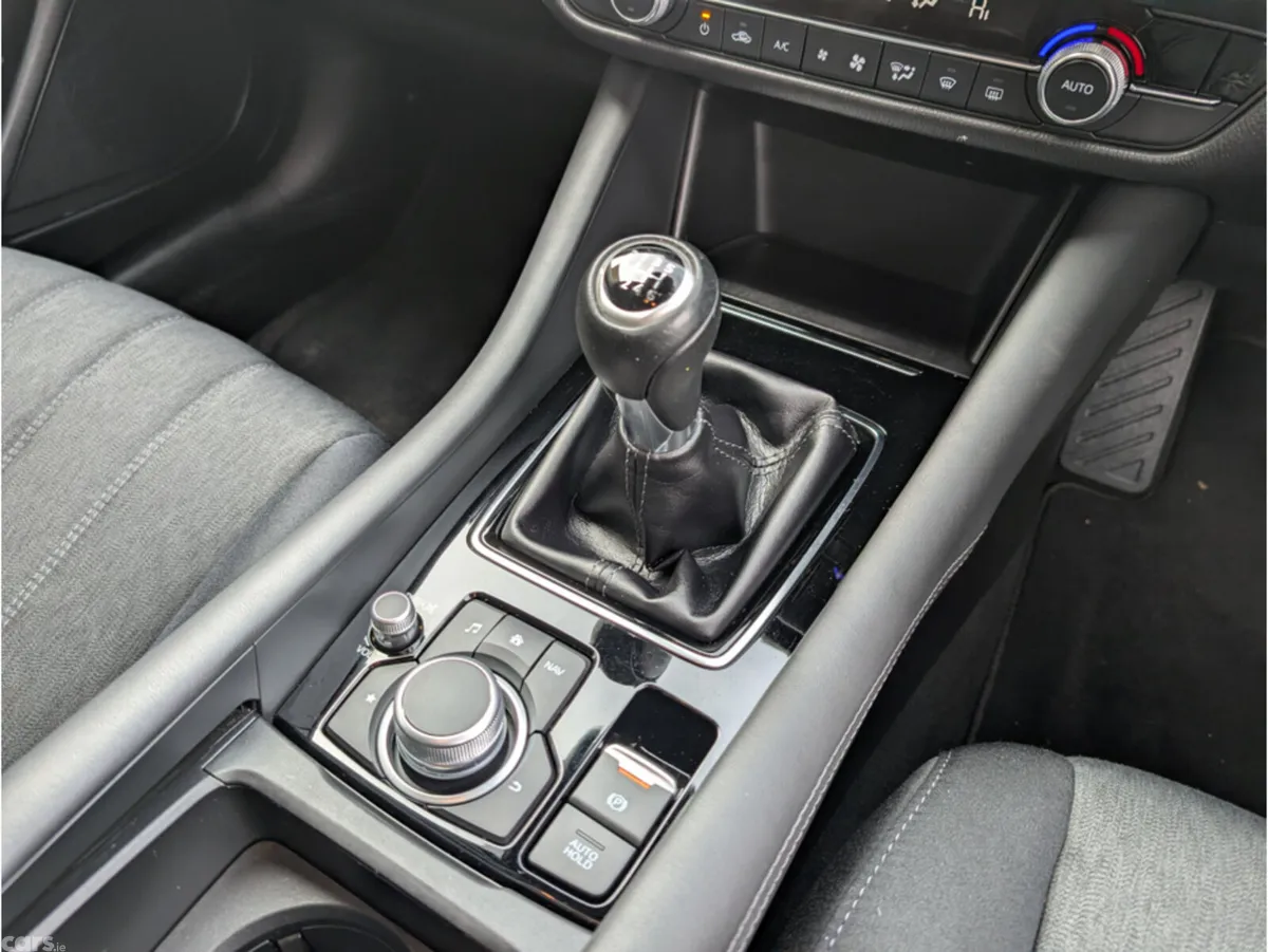 Mazda Mazda6 Saloon, Petrol, 2022, Red