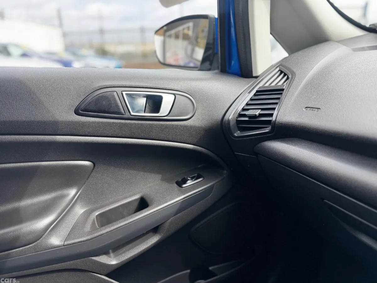Ford EcoSport Hatchback, Diesel, 2017, Blue