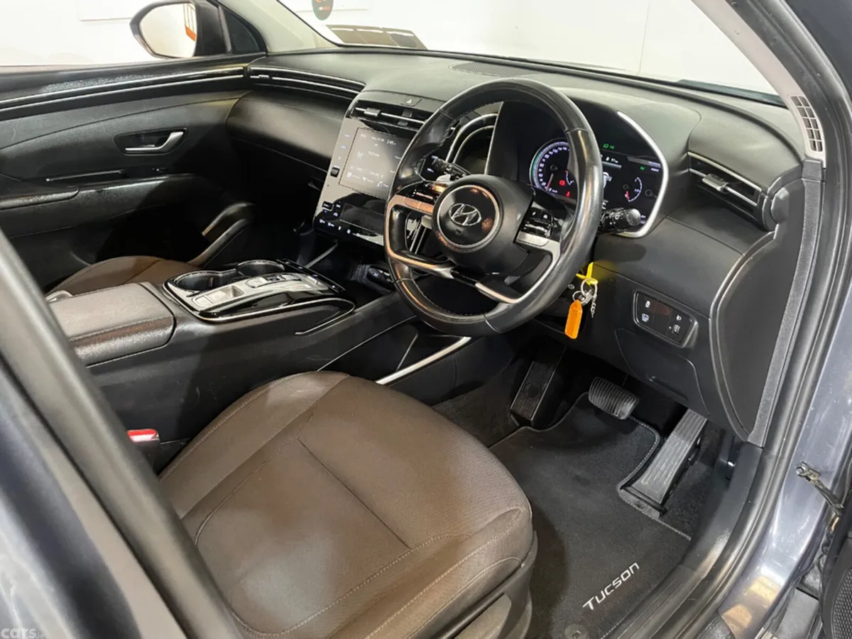 Hyundai Tucson MPV, Petrol Hybrid, 2022, Grey