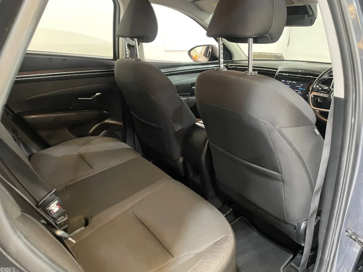 Hyundai Tucson MPV, Petrol Hybrid, 2022, Grey
