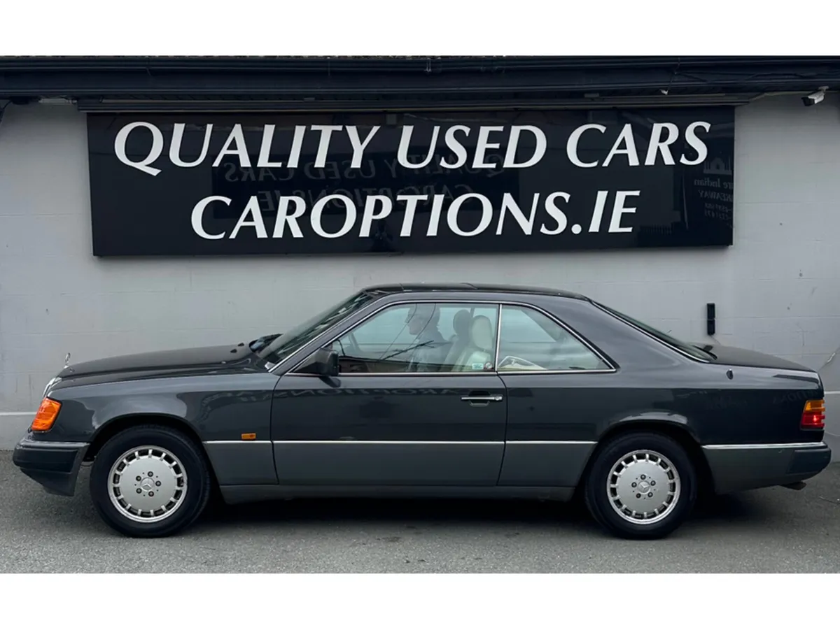 Mercedes-Benz 300 Coupe, Petrol, 1991, Black