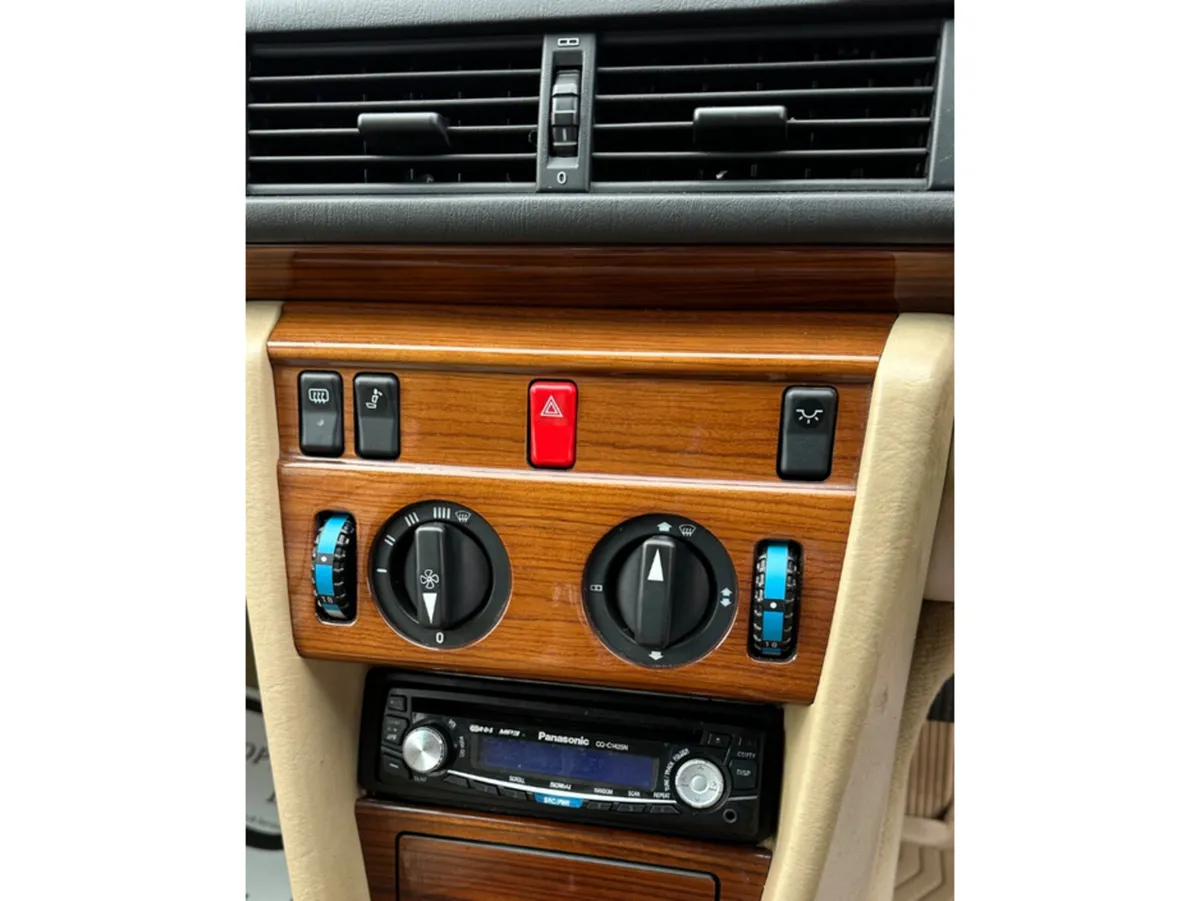 Mercedes-Benz 300 Coupe, Petrol, 1991, Black