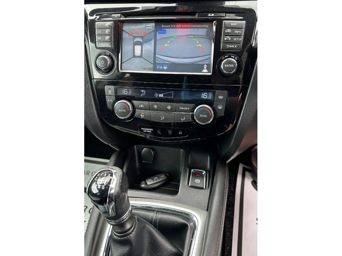 Nissan Qashqai MPV, Diesel, 2014, Grey