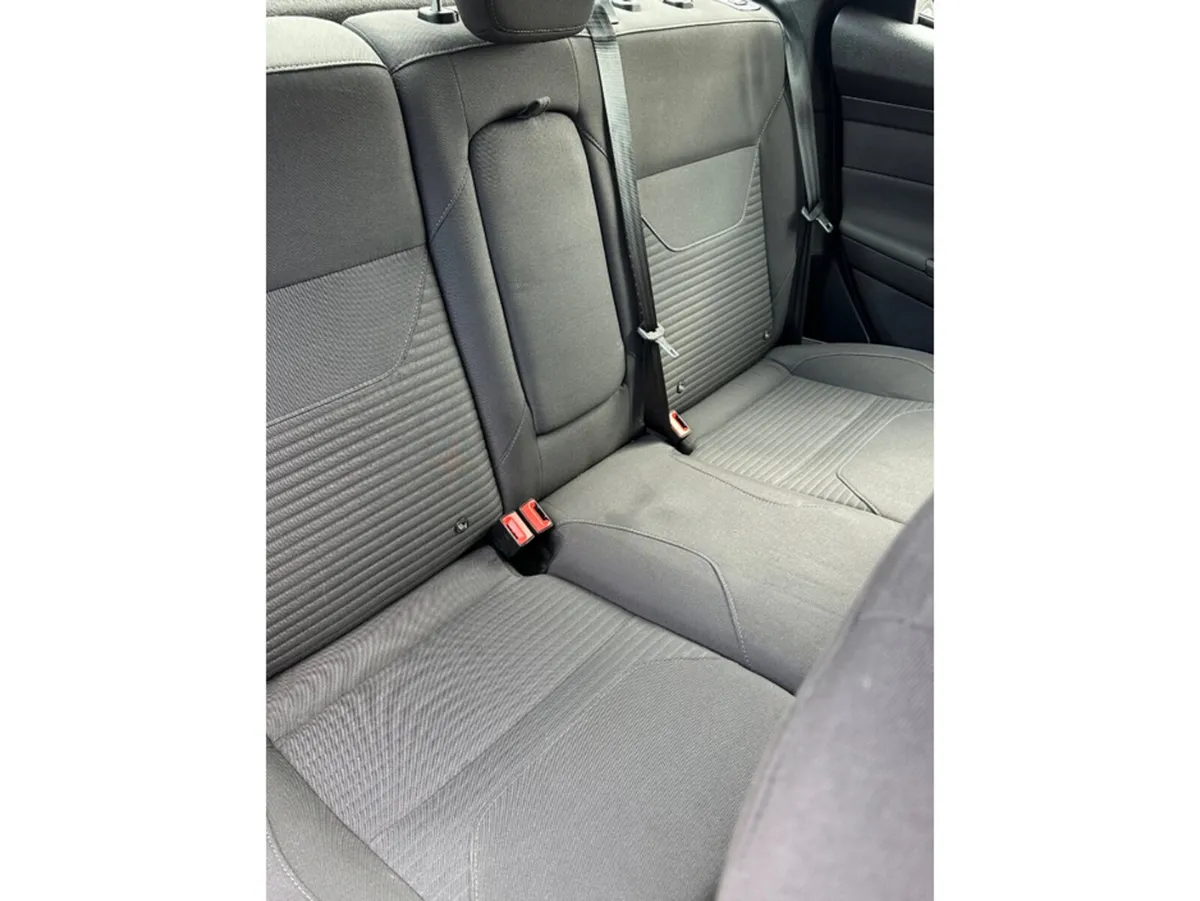 Ford Focus Saloon, Diesel, 2017, Black