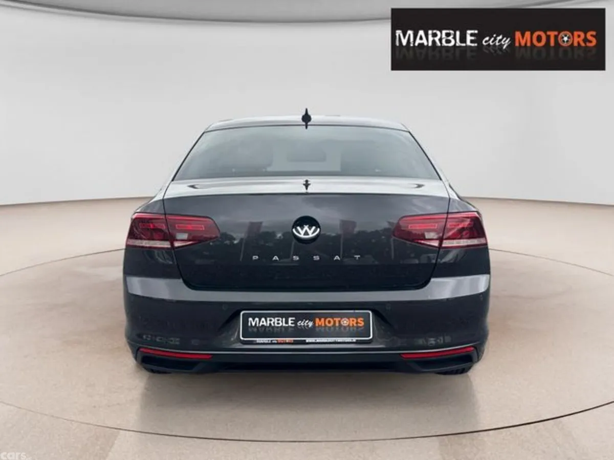 Volkswagen Passat Saloon, Diesel, 2020, Grey