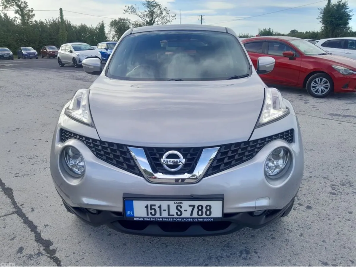 Nissan Juke Hatchback, Petrol, 2015, Silver
