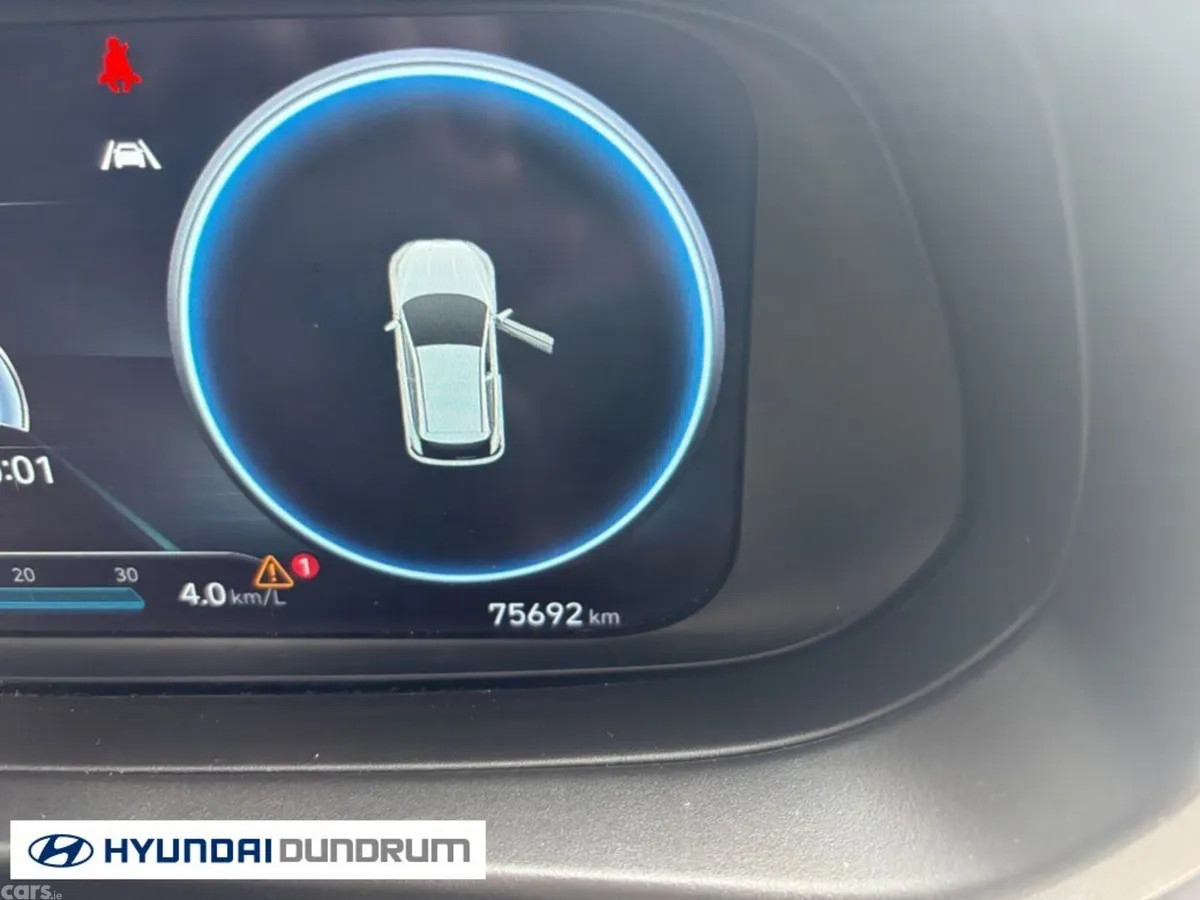 Hyundai i20 Hatchback, Petrol, 2021, White