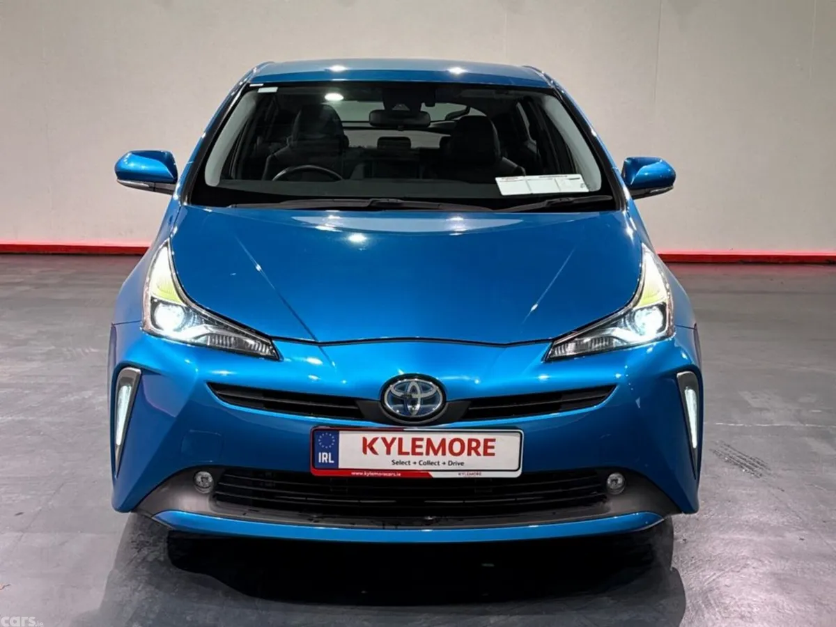 Toyota Prius Hatchback, Petrol Hybrid, 2019, Blue