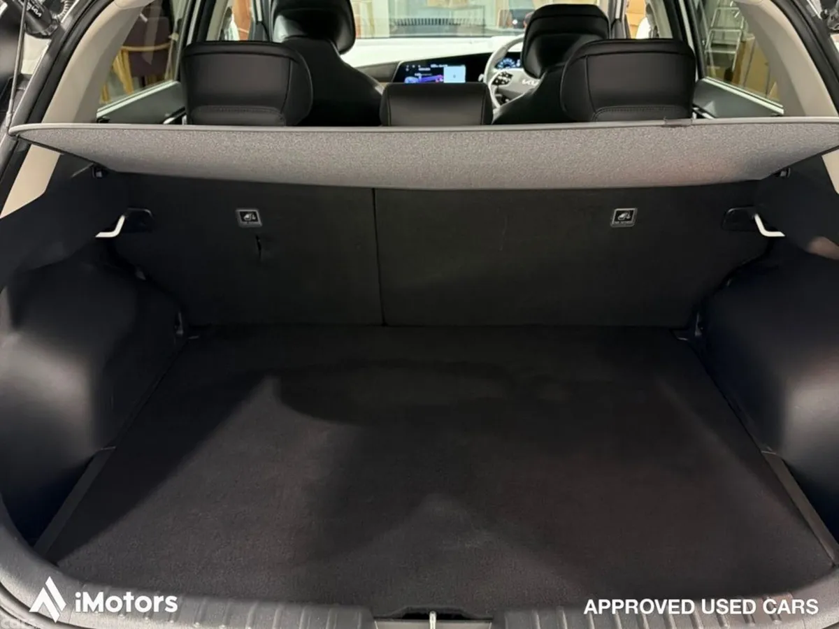 Kia Niro SUV, Electric, 2024, White