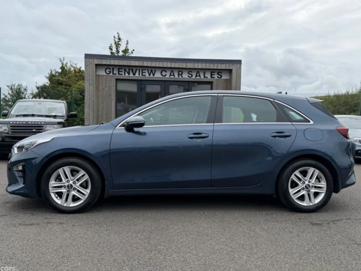 Kia Ceed Hatchback, Petrol, 2019, Blue