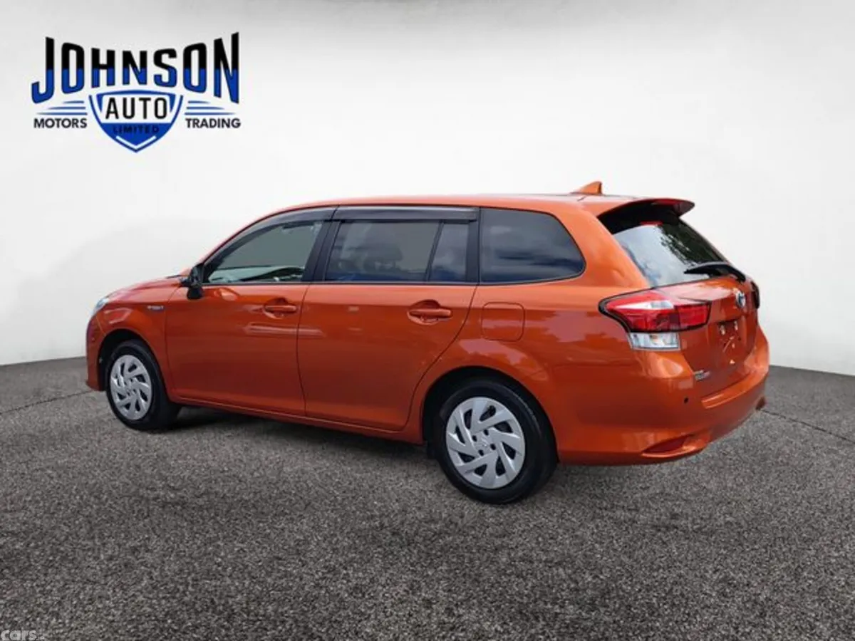 Toyota Corolla Estate, Petrol Hybrid, 2018, Orange