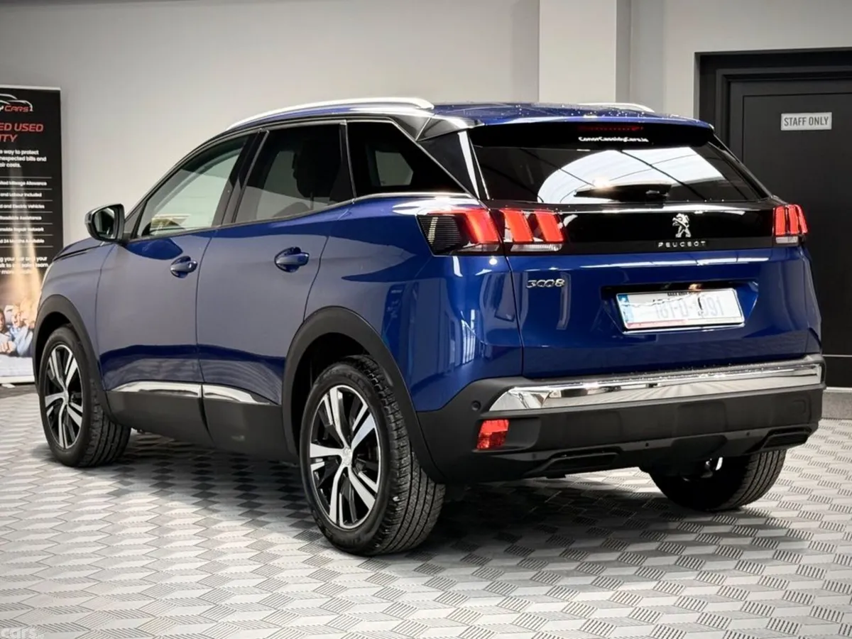 Peugeot 3008 MPV, Petrol, 2018, Blue