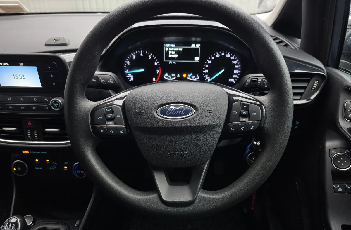 Ford Fiesta Hatchback, Petrol, 2019, Blue