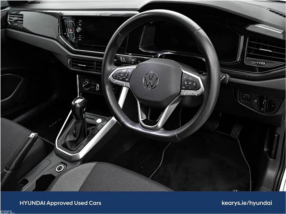 Volkswagen Taigo SUV, Petrol, 2025, Silver