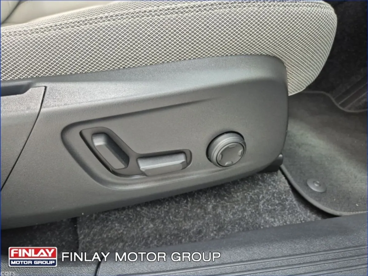 Volvo EX40 SUV, Electric, 2025, Grey