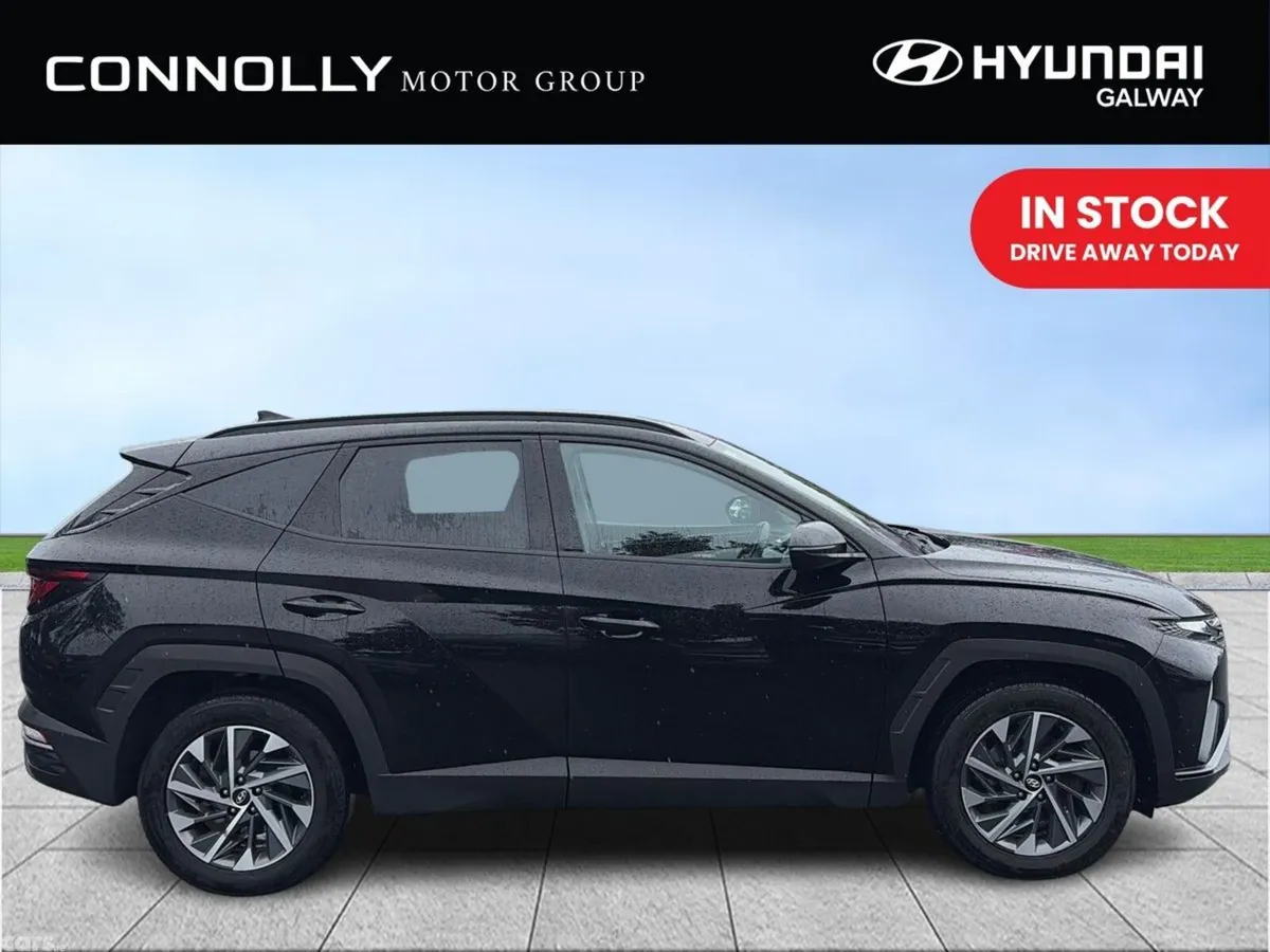Hyundai Tucson SUV, Diesel, 2024, Black