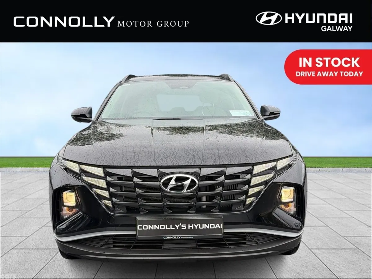 Hyundai Tucson SUV, Diesel, 2024, Black