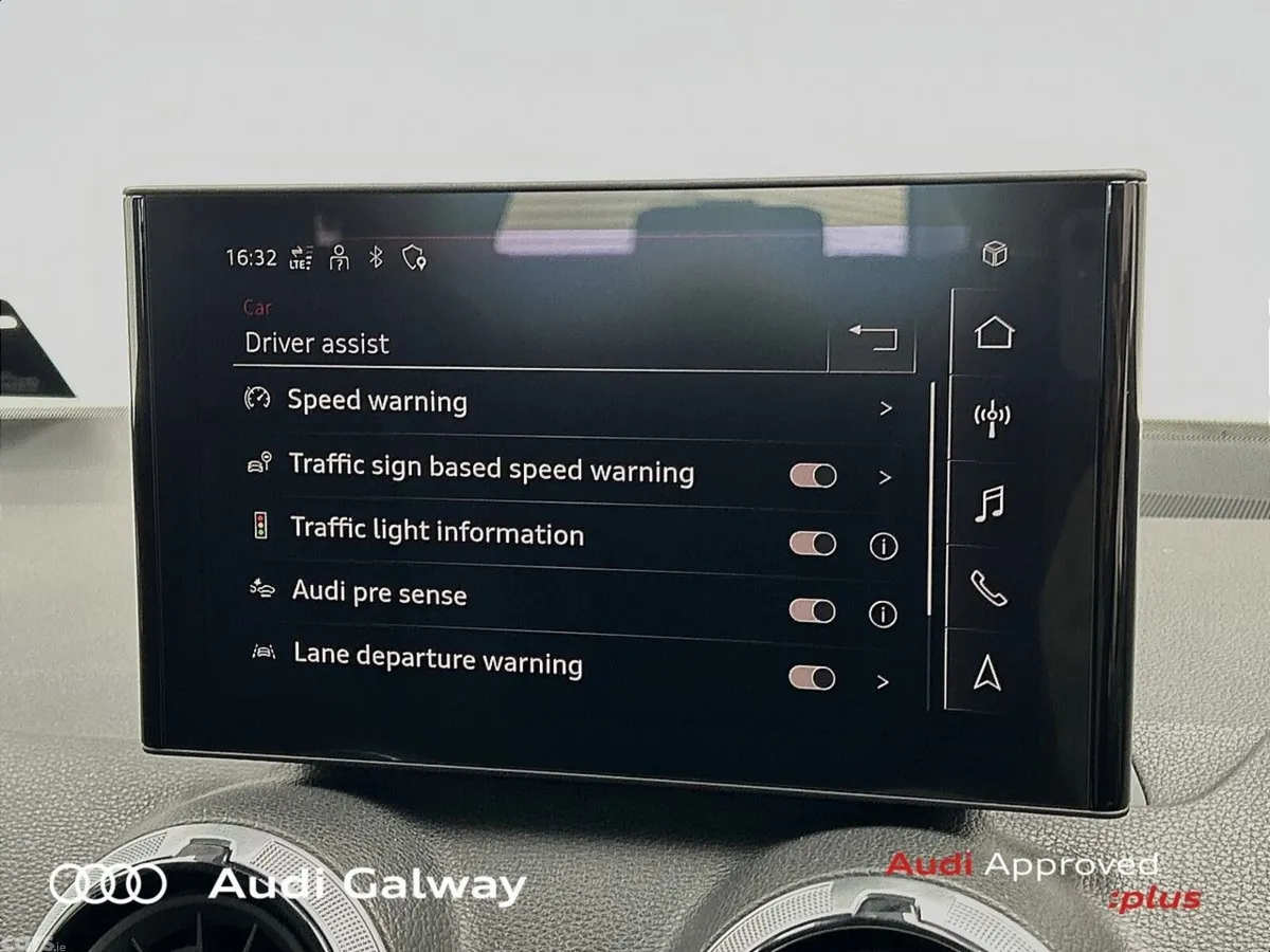 Audi Q2 SUV, Petrol, 2026, Blue
