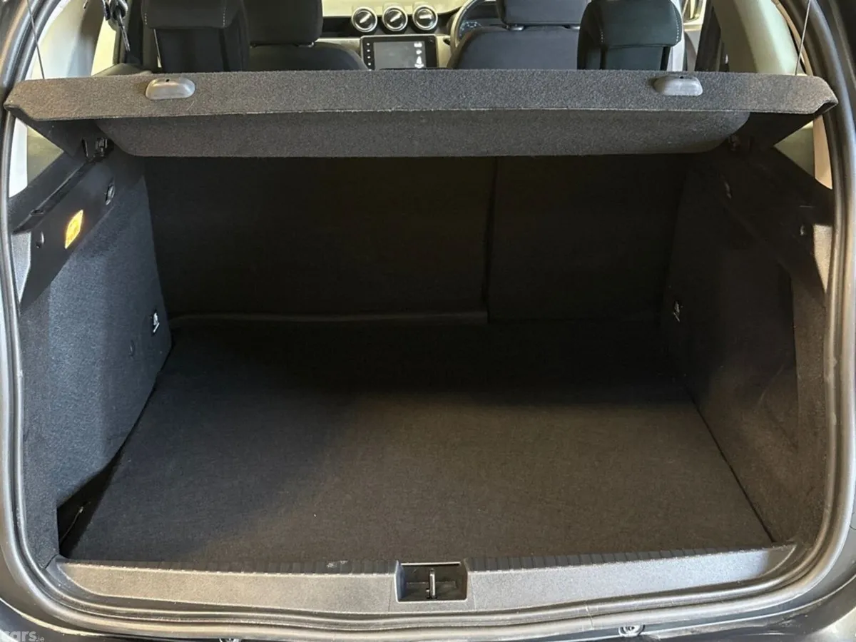 Dacia Duster SUV, Diesel, 2024, Grey