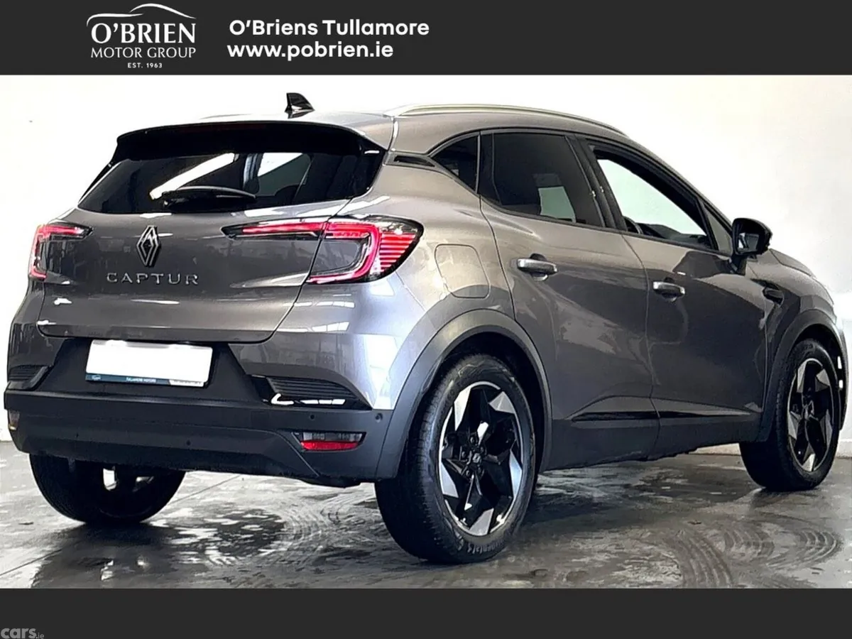 Renault Captur Hatchback, Petrol, 2025, Grey