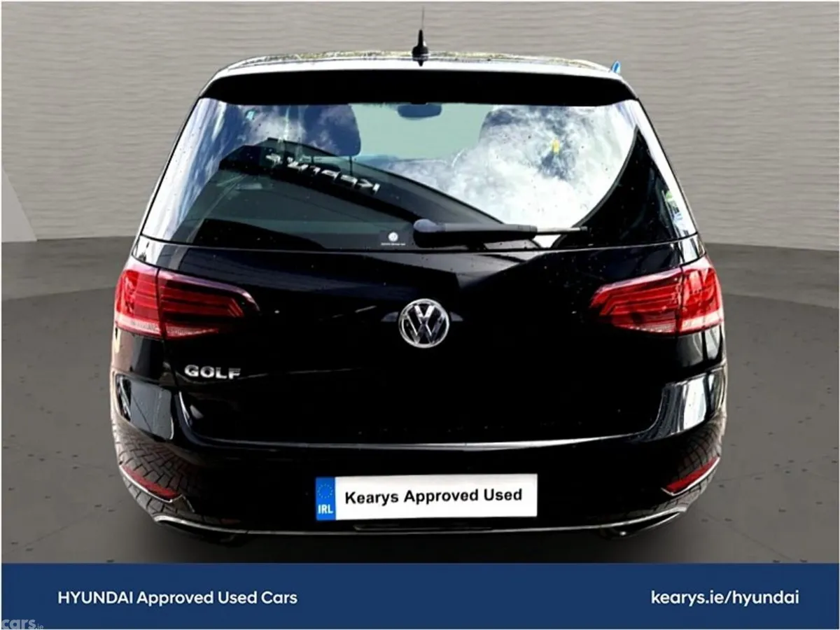 Volkswagen Golf SUV, Petrol, 2018, Black