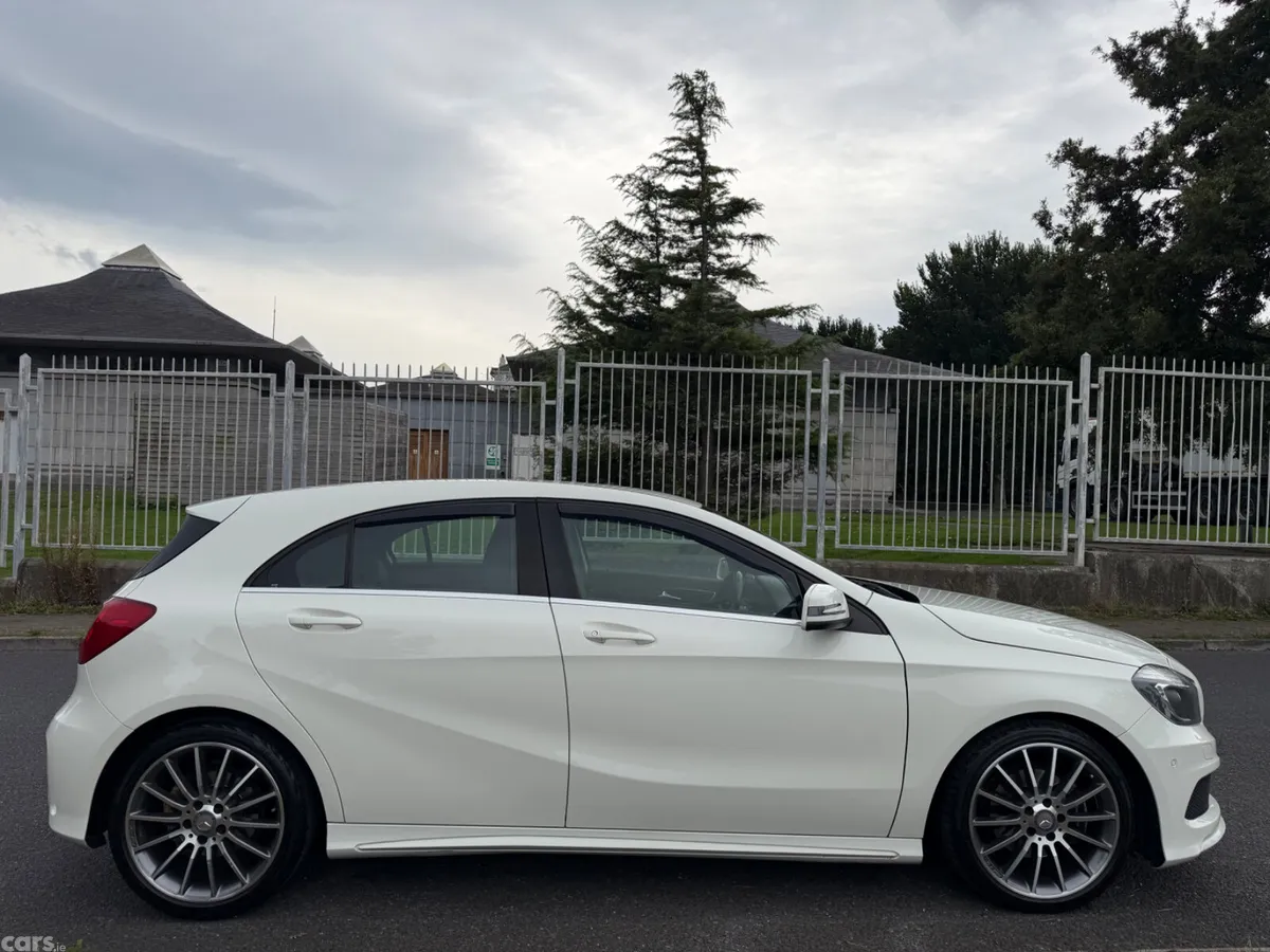 Mercedes-Benz A-Class Hatchback, Petrol, 2015, White