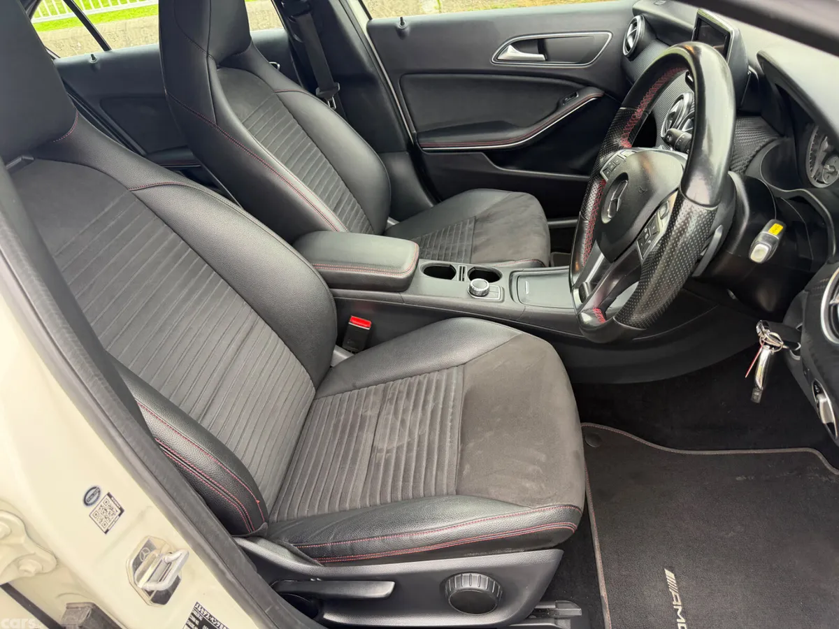 Mercedes-Benz A-Class Hatchback, Petrol, 2015, White