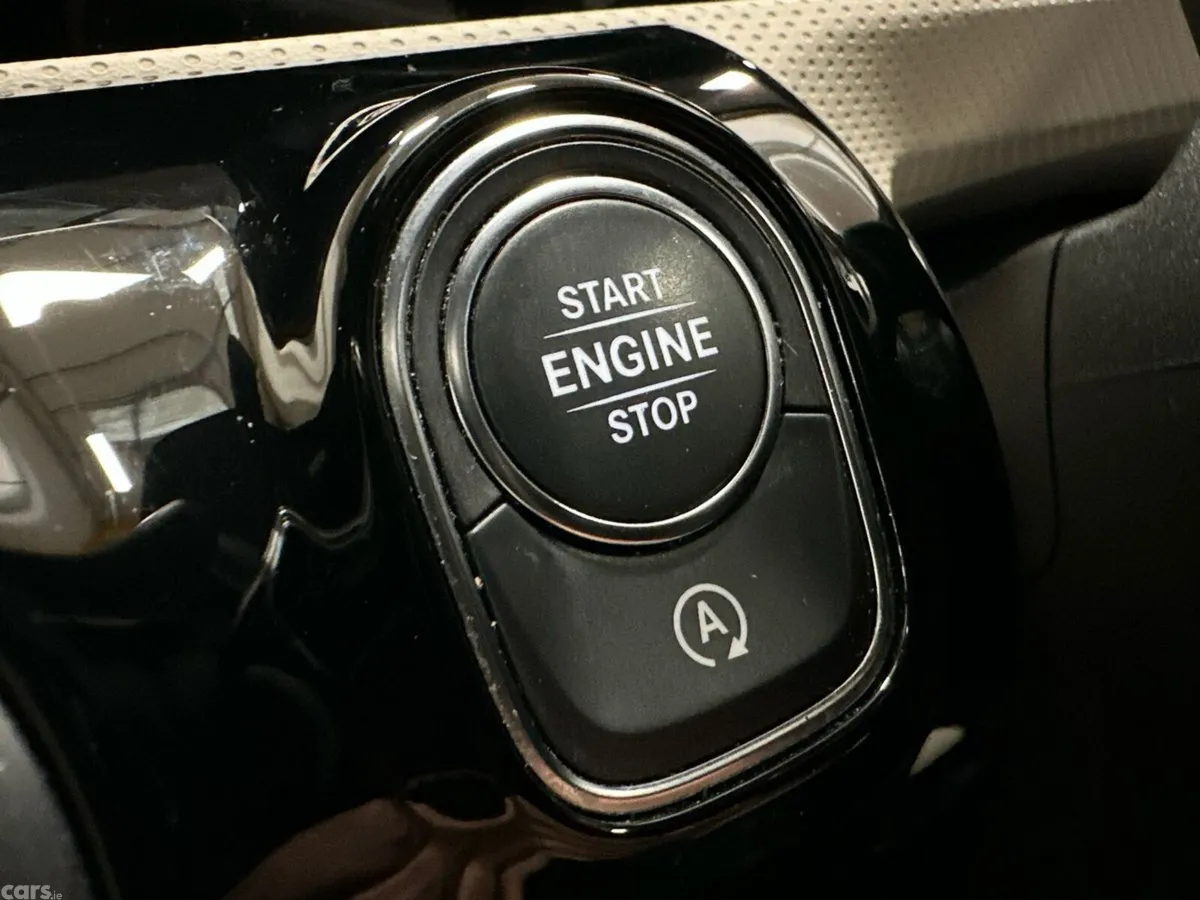 Mercedes-Benz A-Class Hatchback, Petrol, 2019, Silver