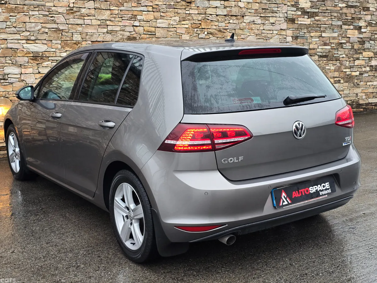 Volkswagen Golf Estate, Diesel, 2017, Grey