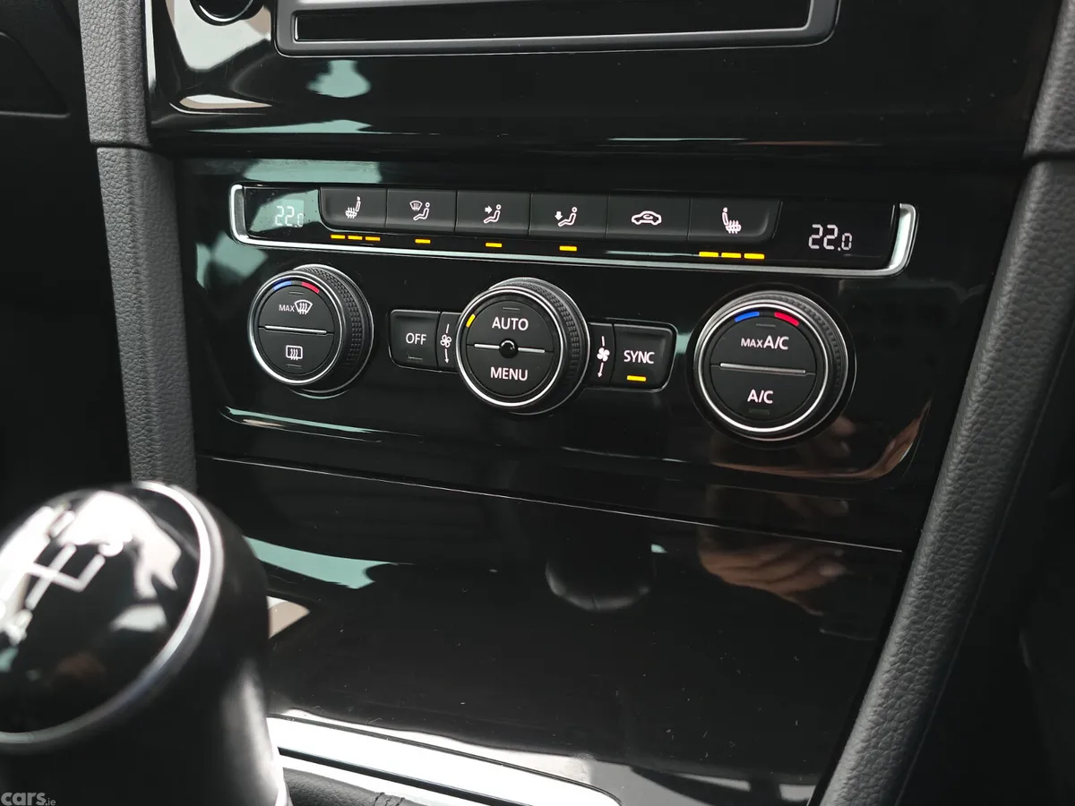 Volkswagen Golf Estate, Diesel, 2017, Grey