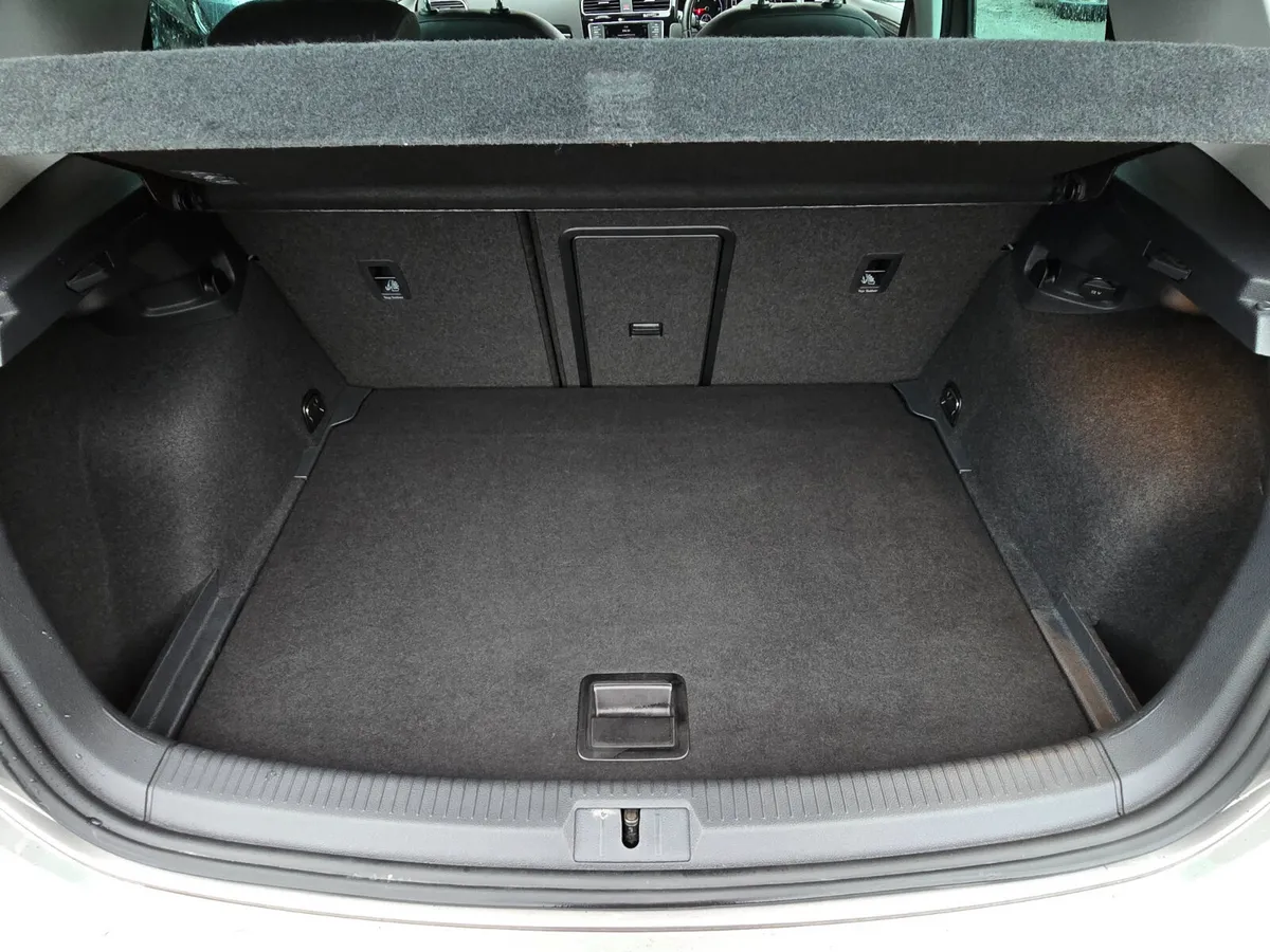 Volkswagen Golf Estate, Diesel, 2017, Grey