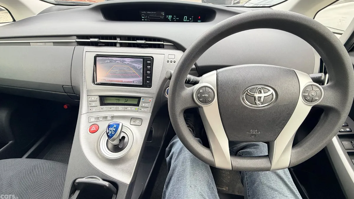 Toyota Prius Hatchback, Petrol Hybrid, 2015, Silver