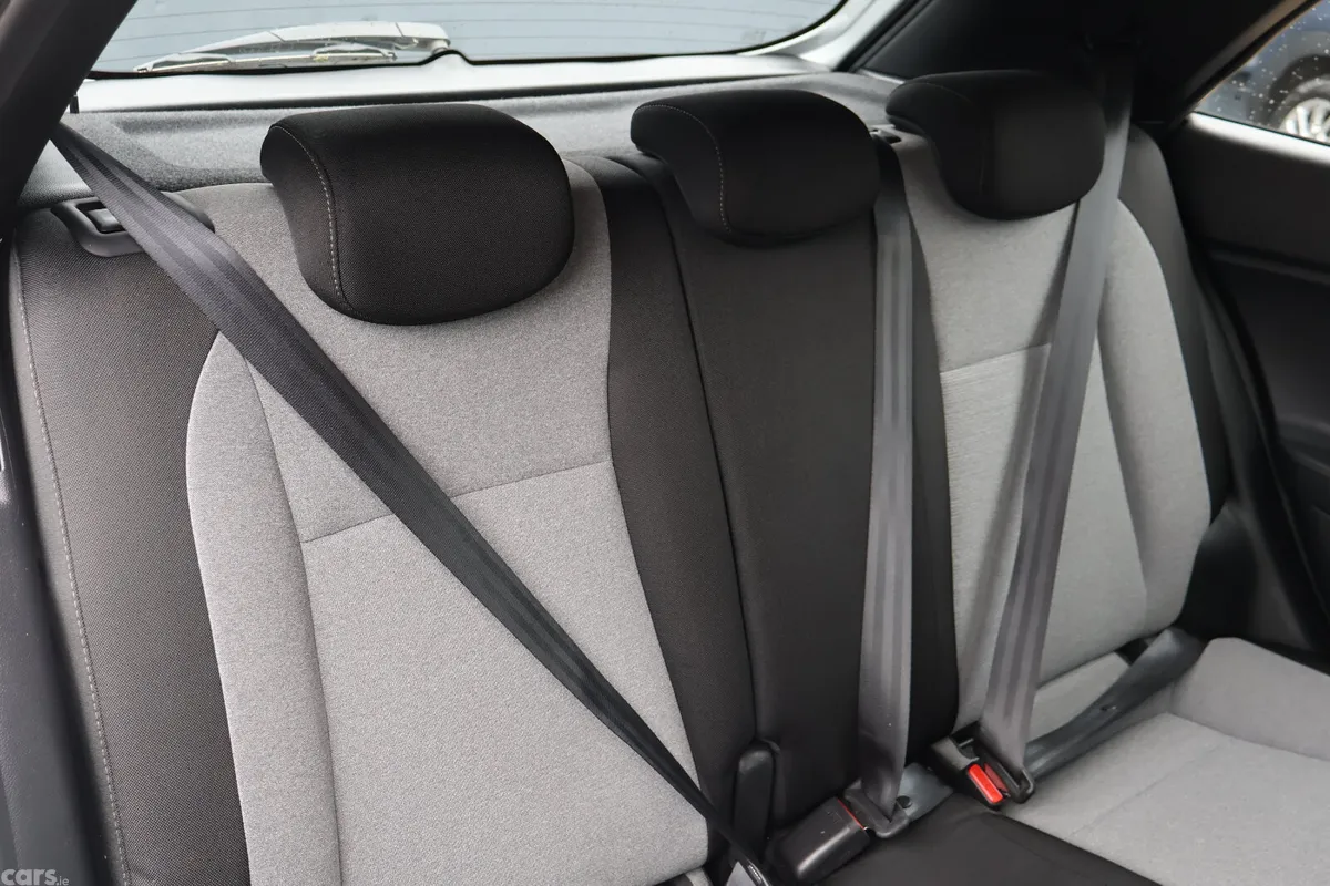 Hyundai i20 Hatchback, Petrol, 2016, Silver