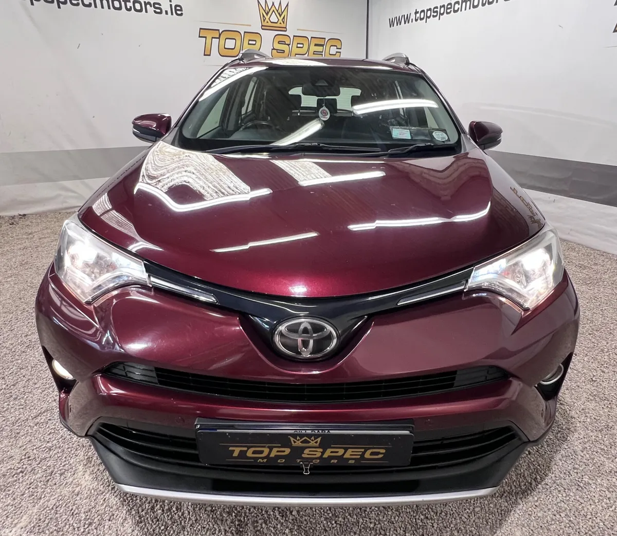 Toyota RAV4 SUV, Diesel, 2017, Red