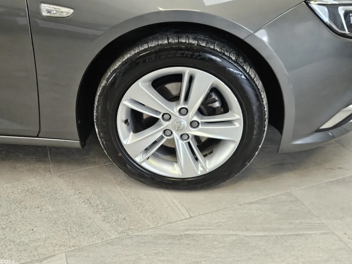 Opel Insignia Estate, Diesel, 2020, Grey