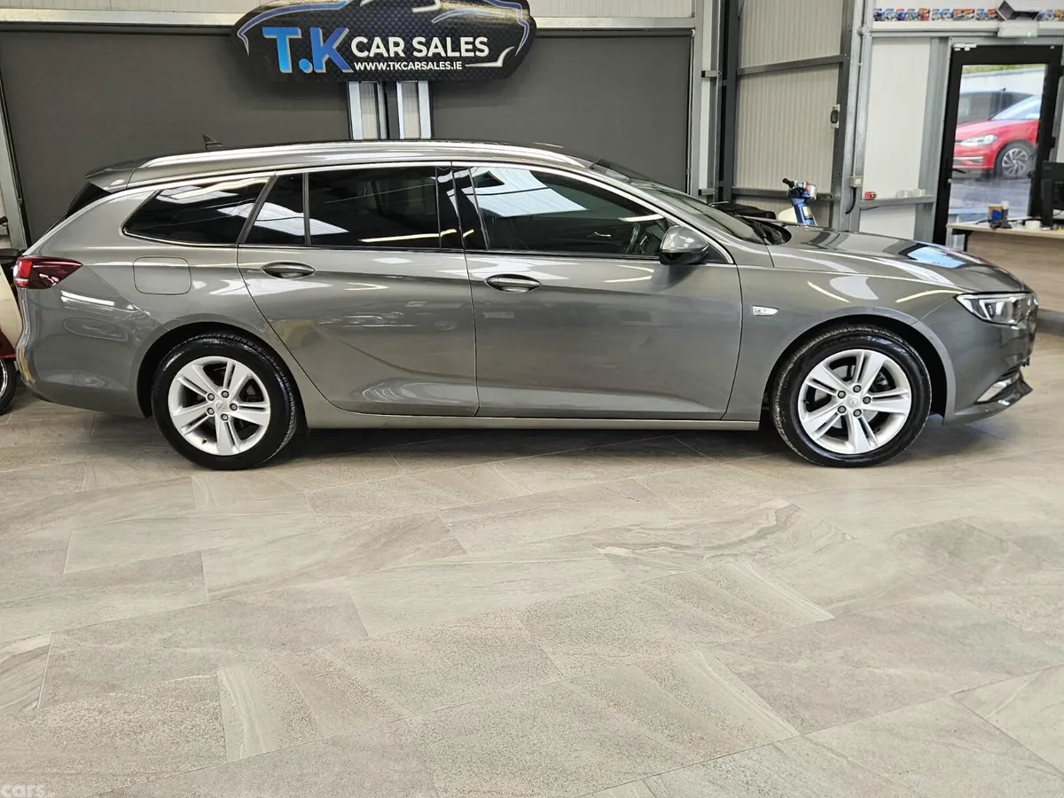Opel Insignia Estate, Diesel, 2020, Grey