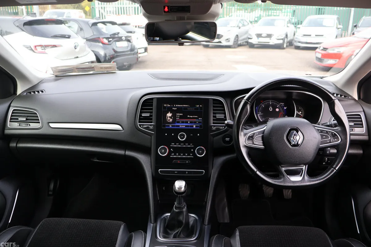 Renault Megane Estate, Diesel, 2017, White