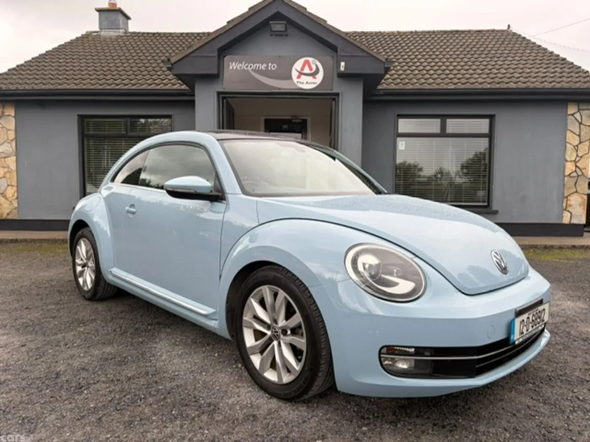 Volkswagen Beetle Hatchback, Petrol, 2012, Blue