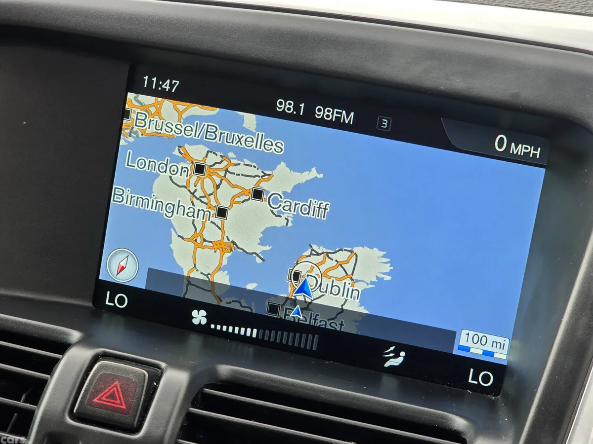 Volvo XC60 SUV, Diesel, 2014, Grey