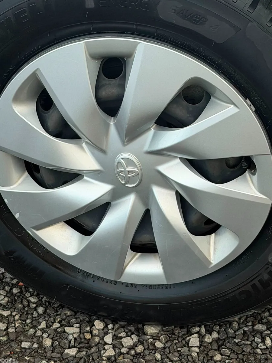 Toyota Vitz Hatchback, Petrol Hybrid, 2017, Grey